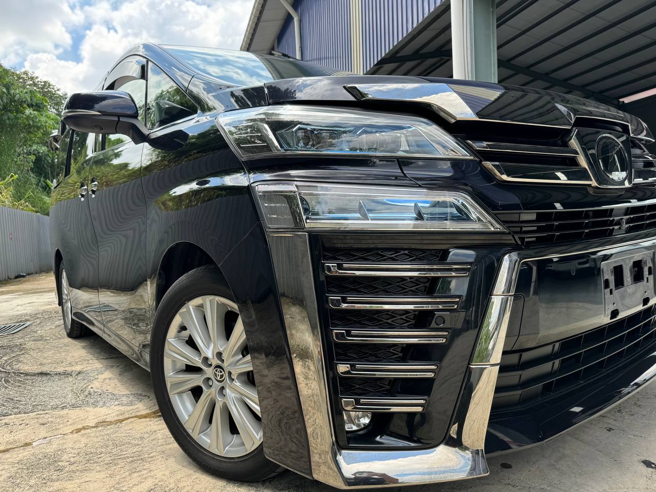 TOYOTA VELLFIRE 2.5Z CC 2493