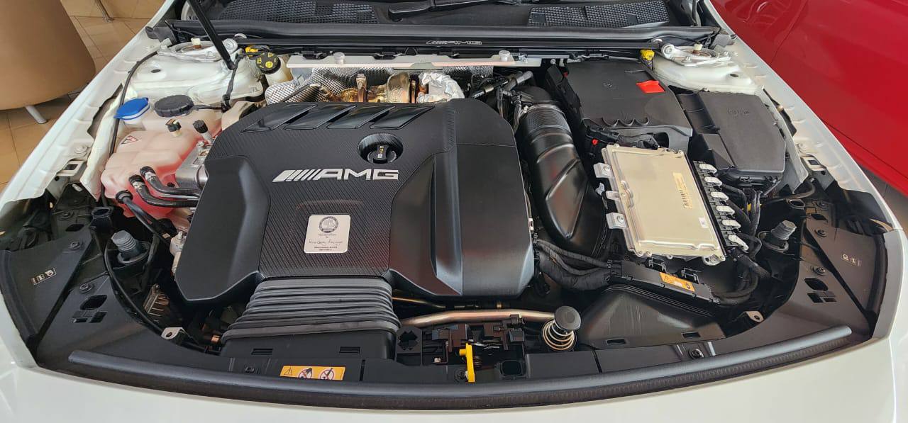 MERCEDES BENZ A45 S 4MATIC